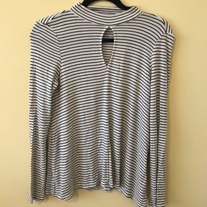 American Eagle long sleeve top